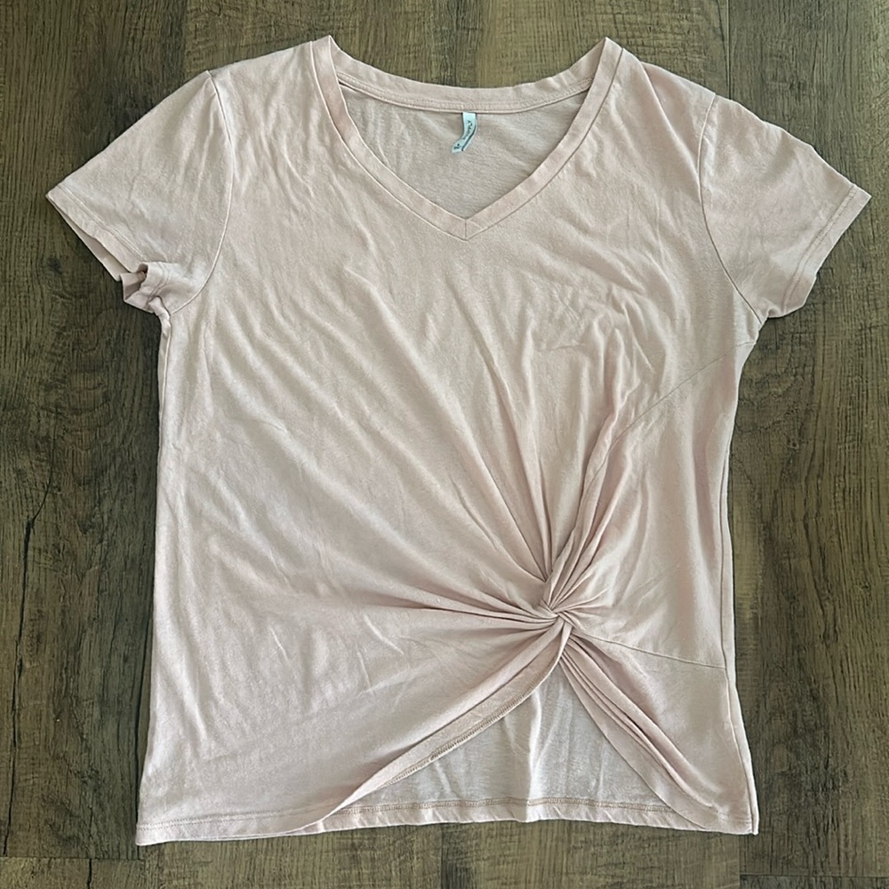 Z supply light Blush Pink V-neck Top Size Large